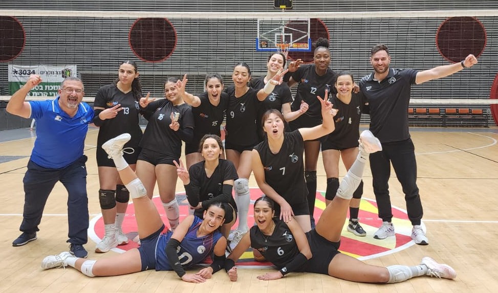 סיכום המחזור השמיני בליגת העל בכדורעף לנשים