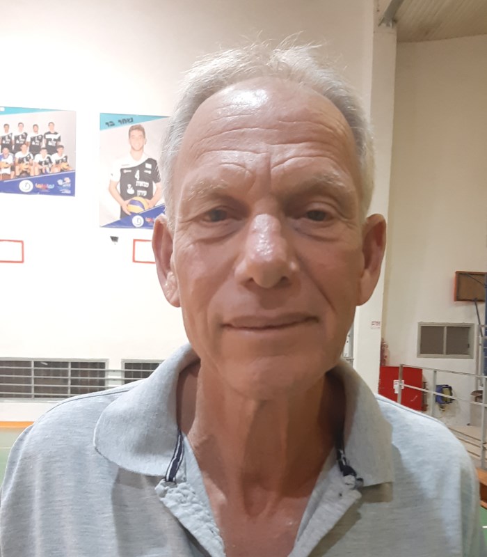 מאיר גולן