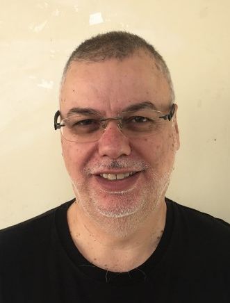 עאוני בטחיש