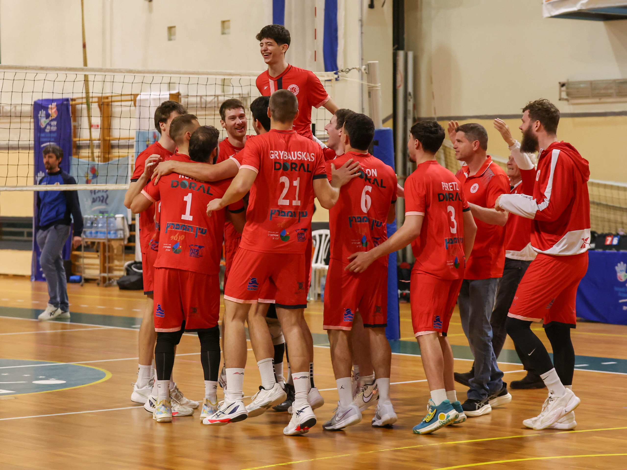 מכבי ת”א ומטה אשר עלו לגמר גביע המדינה!